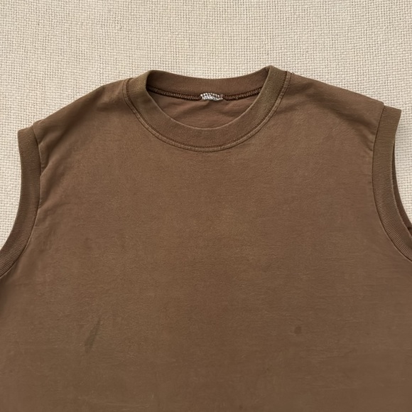 Vintage Stained Muscle Tee - Picture 2 of 8